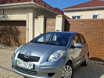Авто Toyota Yaris 2008 № 8720684