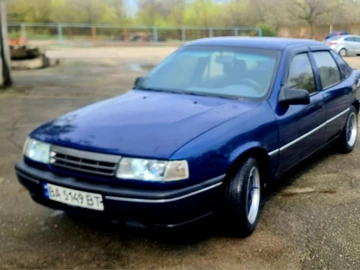 Авто Opel Vectra 1992 № 8720707