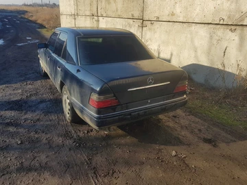 Авто Mercedes W124 1994 № 8720714