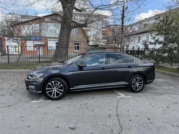 Авто Volkswagen Passat Sedan 2018 № 8720743