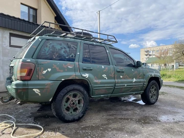 Авто Jeep Cherokee 2000 № 8720755