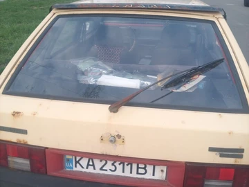 Авто ВАЗ 2109 1988 № 8720790