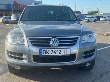 Авто Volkswagen Touareg 2009 № 8721182