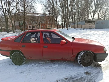 Авто Opel Vectra 1990 № 8721191