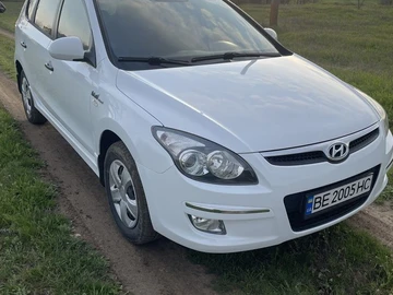 Авто Hyundai I30 2011 № 8721234