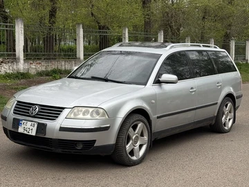 Авто Volkswagen Passat Hatchback 2004 № 8721245