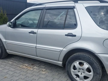 Авто Mercedes Ml Серия 2001 № 8721349