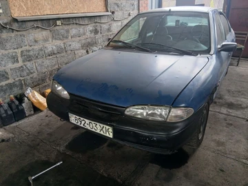 Авто Ford Mondeo 1995 № 8721354