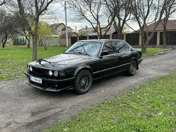 Авто BMW 7 Серия 1989 № 8721422