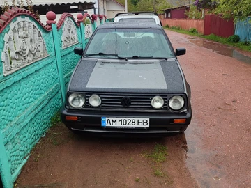 Авто Volkswagen Golf 1989 № 8721444