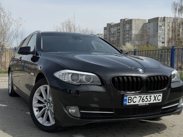 Авто BMW 5 Серия 2011 № 8721528