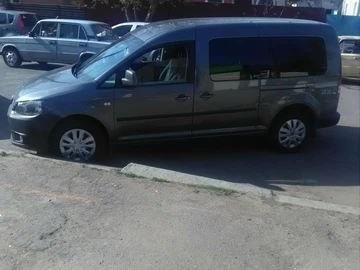 Авто Volkswagen Caddy 2011 № 8721713