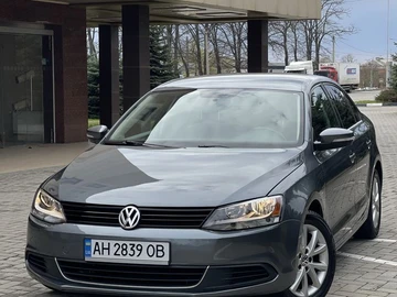 Авто Volkswagen Jetta 2014 № 8721803