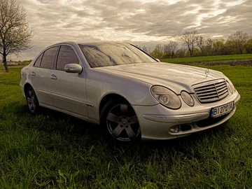 Авто Mercedes 220 2002 № 8721813