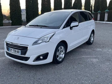 Авто Peugeot 5008 2015 № 8721827