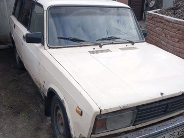 Авто ВАЗ 2104 1993 № 8721848