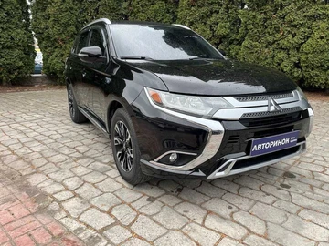 Авто Mitsubishi Outlander 2018 № 8721855