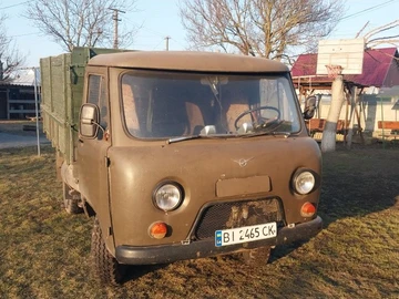 Авто УАЗ 3303 1993 № 8722064