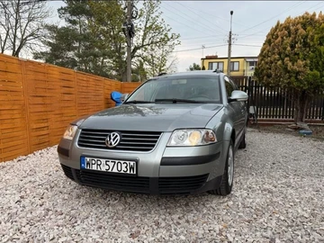Авто Volkswagen Passat Variant 2003 № 8722082