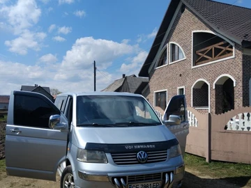 Авто Volkswagen Transporter 2005 № 8722480