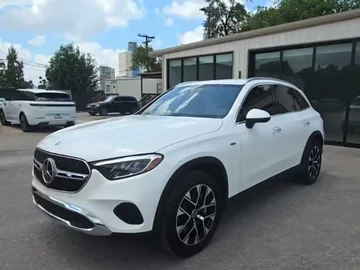 Авто Mercedes Mb 2025 № 8722612