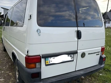 Авто Volkswagen Transporter 2003 № 8722658
