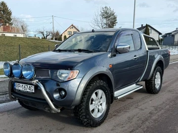 Авто Mitsubishi L 200 2007 № 8722851