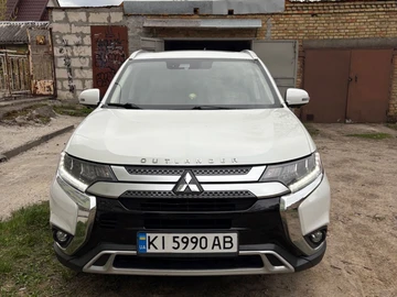 Авто Mitsubishi Outlander 2019 № 8722876