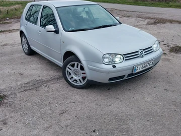 Авто Volkswagen Golf 2000 № 8722887
