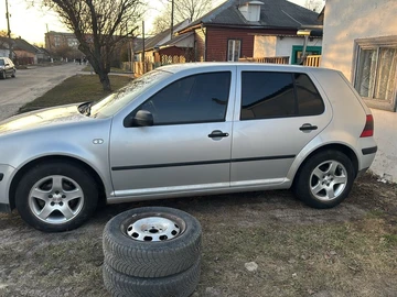 Авто Volkswagen Golf 2002 № 8722901