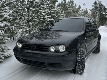 Авто Volkswagen Golf 1999 № 8722922