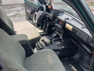 Авто ВАЗ 21213 1999 № 8723223