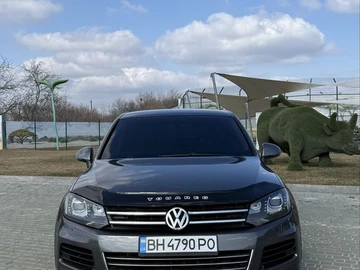 Авто Volkswagen Touareg 2011 № 8723278