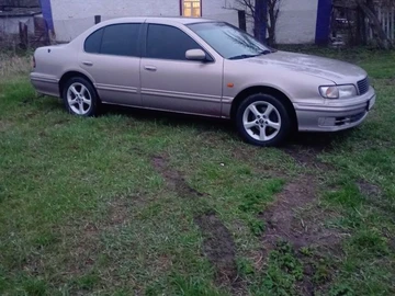 Авто Nissan Maxima 1996 № 8723336