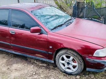 Авто Volvo S40 1999 № 8723344