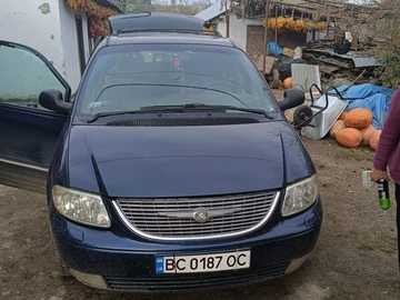 Авто Chrysler Grand Voyager 2002 № 8723379
