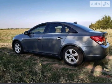 Авто Chevrolet Cruze 2009 № 8723556