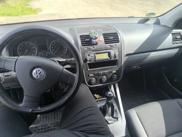 Авто Volkswagen Golf 2005 № 8723748