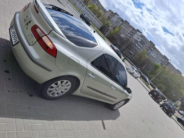 Авто Renault Laguna 2001 № 8723892