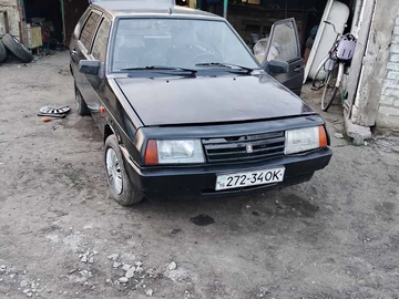 Авто ВАЗ 2109 2000 № 8723895