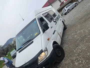 Авто Mercedes 8 2003 № 8723914