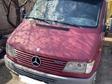 Авто Mercedes Mb 1999 № 8723951