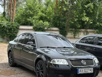 Авто Volkswagen Passat Sedan 2004 № 8724063
