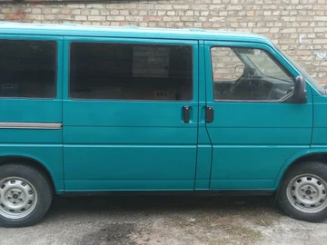Авто Volkswagen Transporter 1994 № 8724091