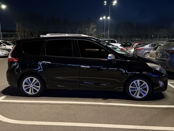 Авто Renault Grand Scenic 2010 № 8724322