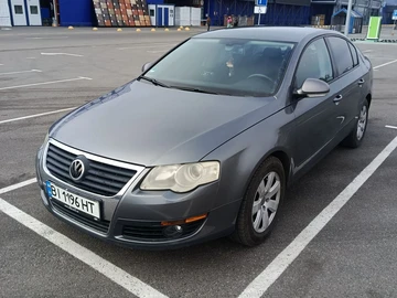 Авто Volkswagen Passat Sedan 2005 № 8724335