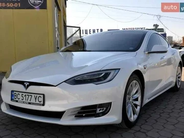 Авто Tesla Model S 2017 № 8724409