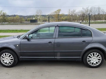 Авто Skoda Superb 2005 № 8724417