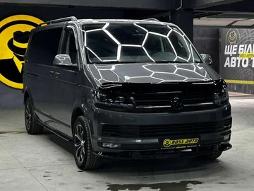 Авто Volkswagen Transporter 2018 № 8724419