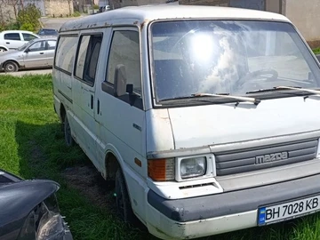 Авто Mazda E 2000 2200 Bus 1988 № 8724436